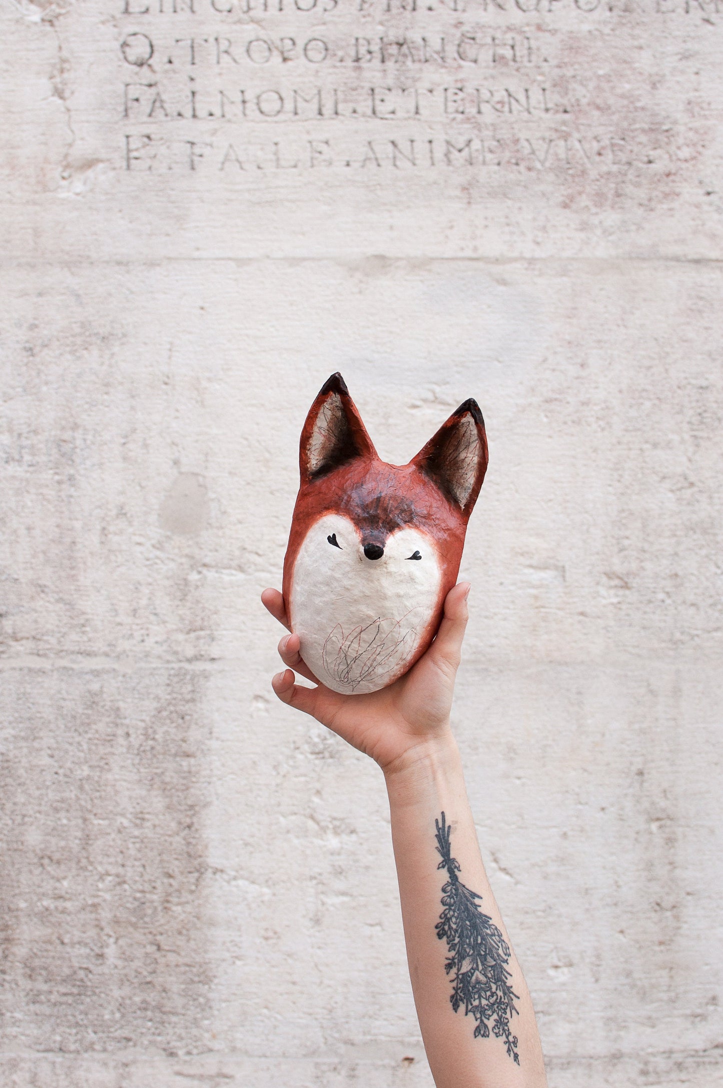 Testa di volpe in cartapesta