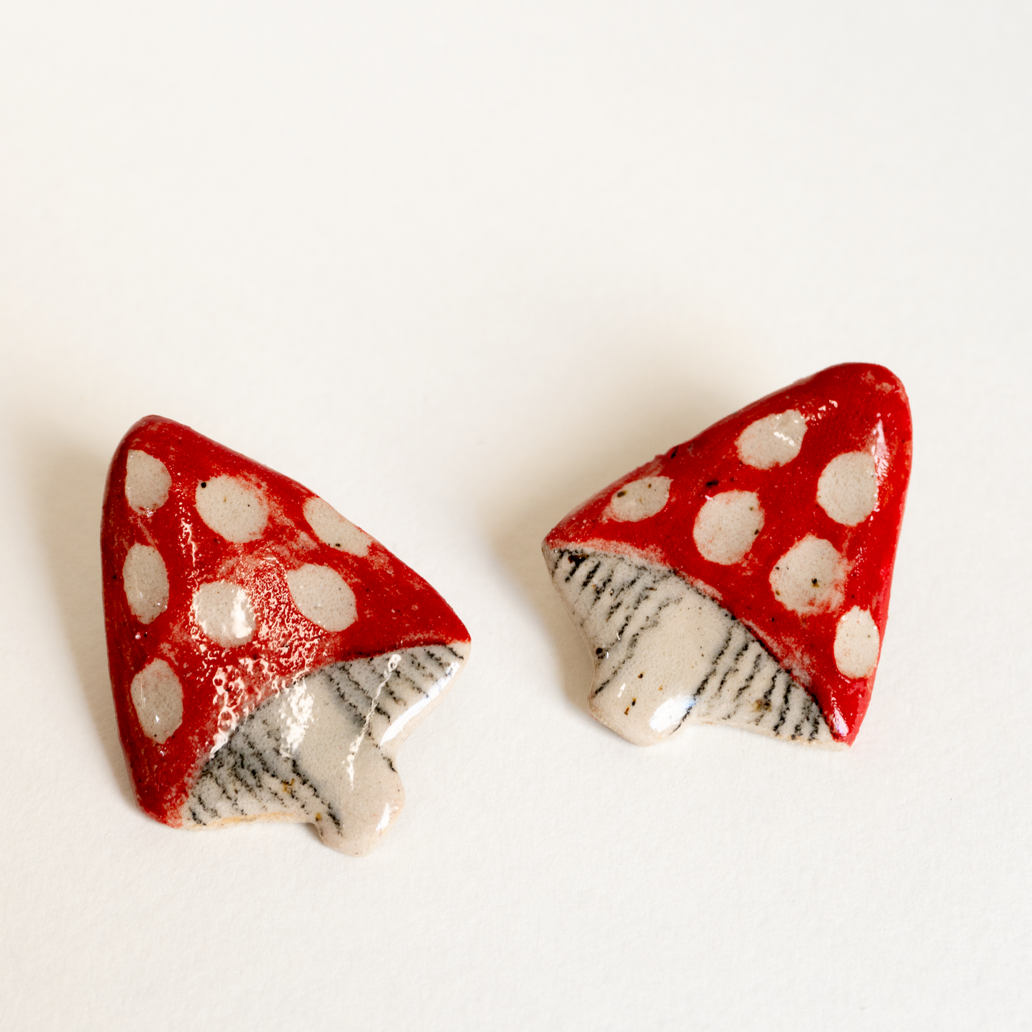 Funghetto | Spilla in ceramica