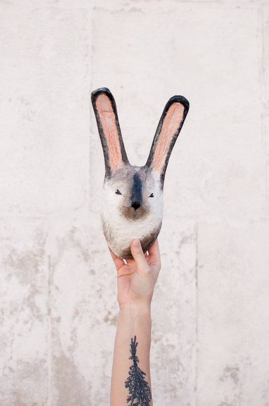 Coniglio in cartapesta